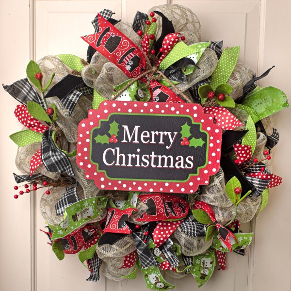 12  Scalloped Wooden Sign: Merry Christmas Holly Online